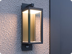 Ευφυή εξωτερικά φώτα Ευφυή εξωτερικά φώτα